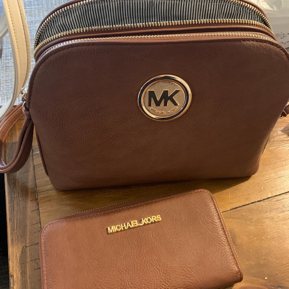 Purse brown in color